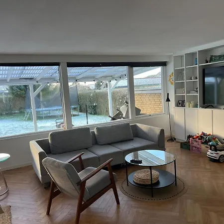 Large Townhouse * Odense